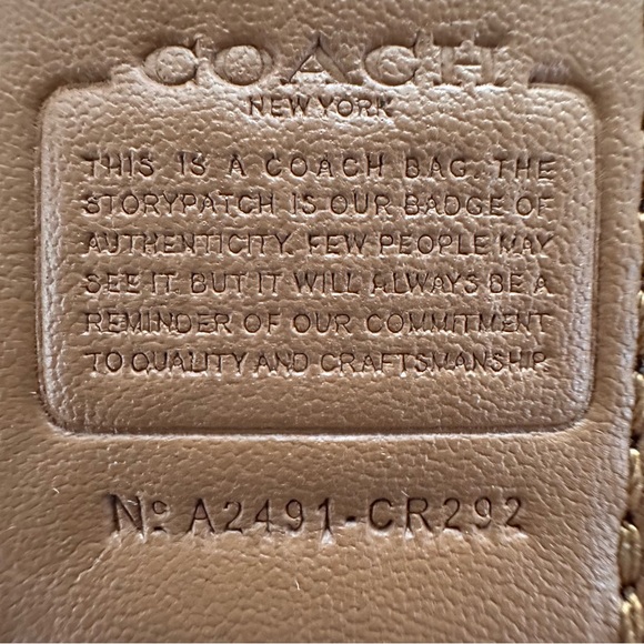 Coach Teri Shoulder Bag Signature Canvas Blueberry Print Chalk Violet NWOT - Picture 11 of 13